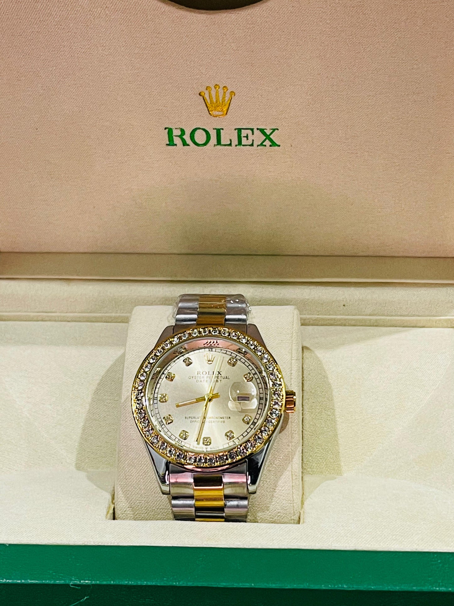 "Rolex oyster perpetual truetone with Golden dial with date"