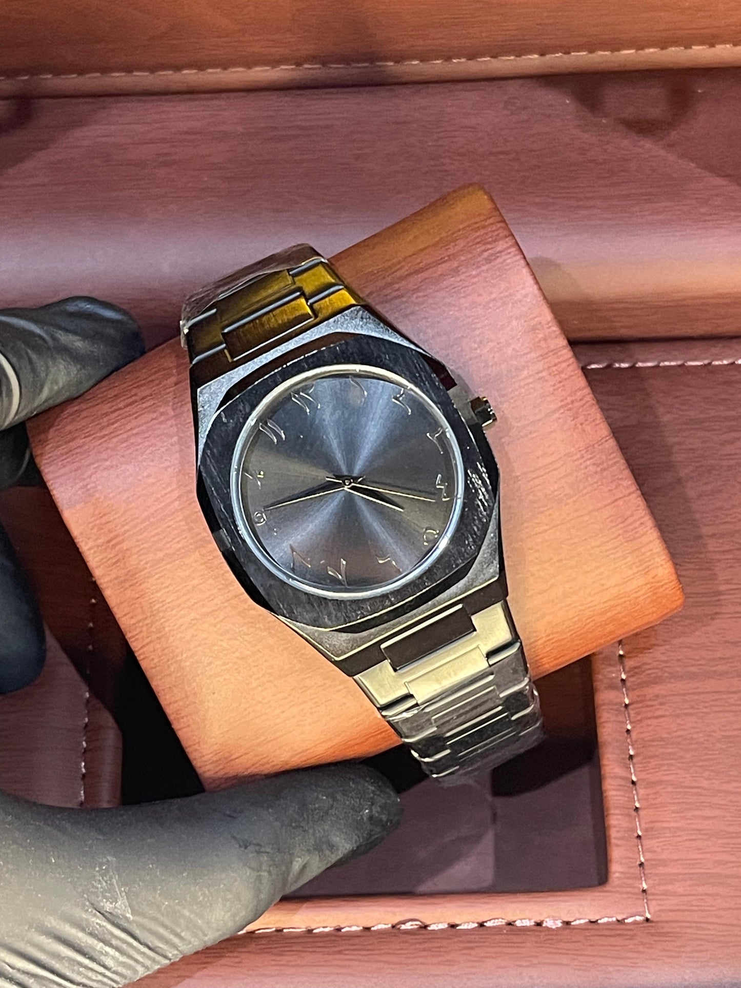 "AURA Watch Stainless Steel With Butterfly Master Lock"
