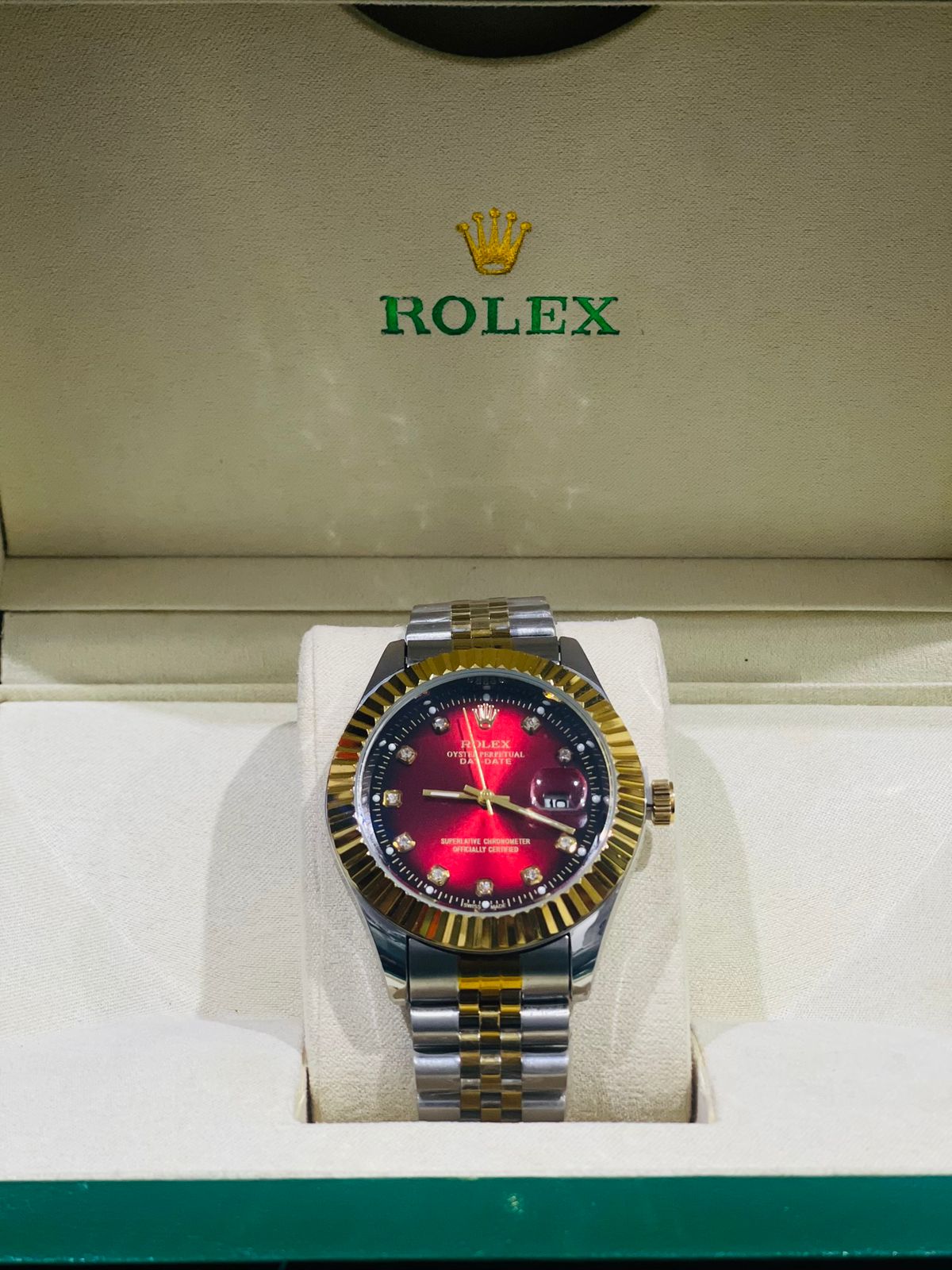 "Rolex oyster perpetual truetone with golen dial with date"
